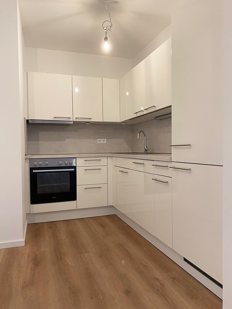 Urbanes Wohngefühl: Helle 2-Zimmer Wohnung mit Balkon und EBK - Photo 2