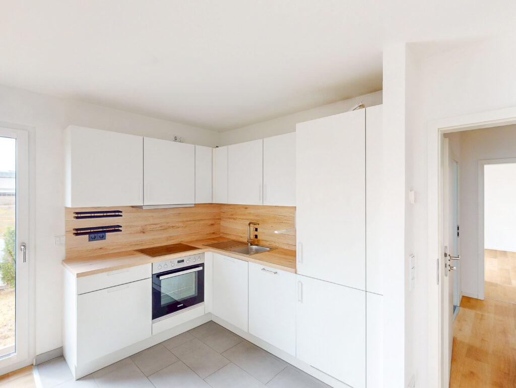 Helle 3 Zimmerwohnung mit Einbauküche und Balkon - Photo 5