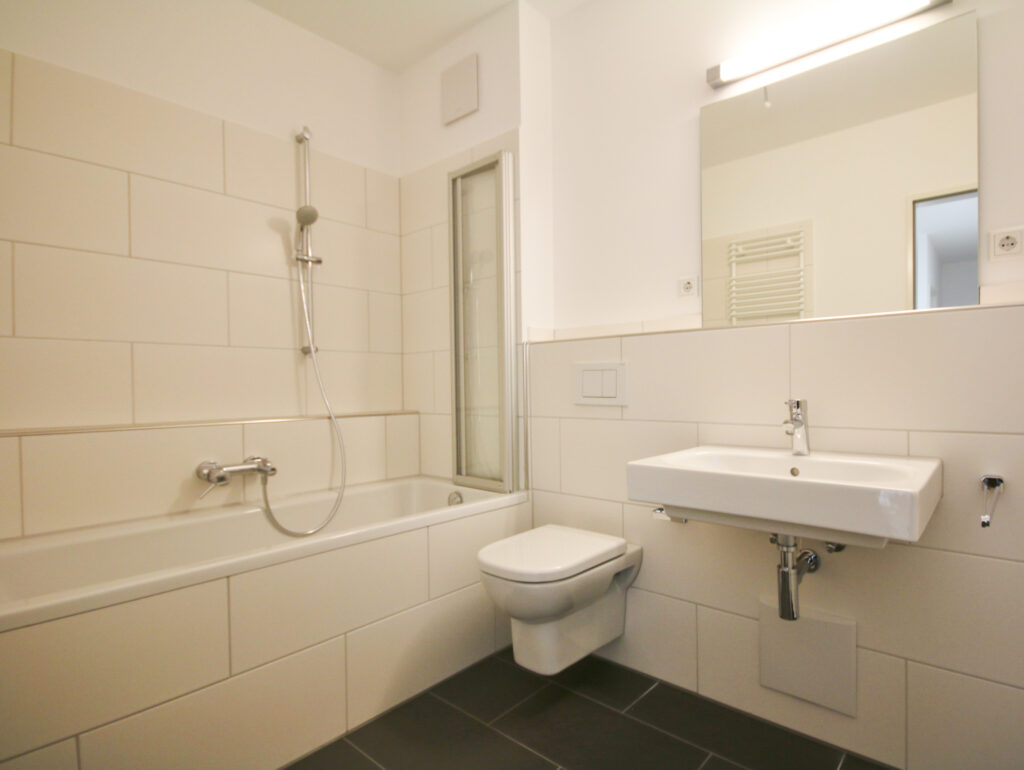 Moderne 3-Zimmer-Wohnung mit Loggia - Photo 4