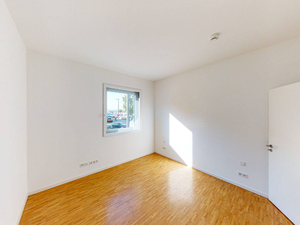 Moderne 2-Zimmer-Wohnung mit EBK - Photo 4