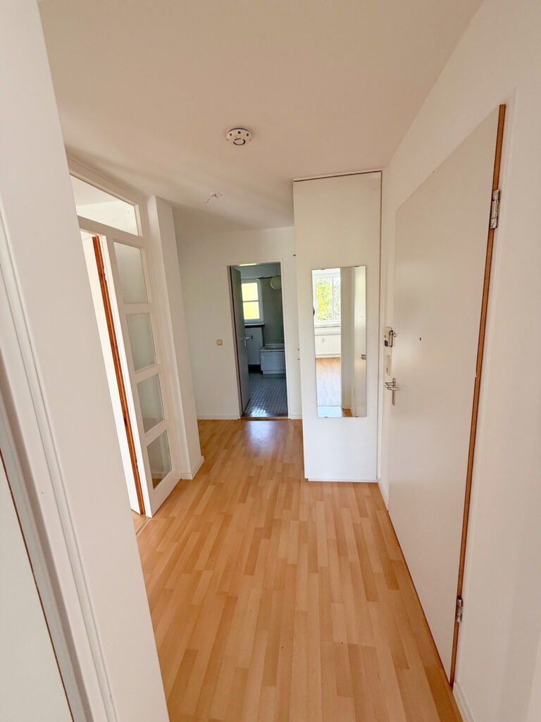 Altbaucharme trifft Wohnkomfort: 2-Zimmer-Wohnung in Unterschleißheim - Photo 4