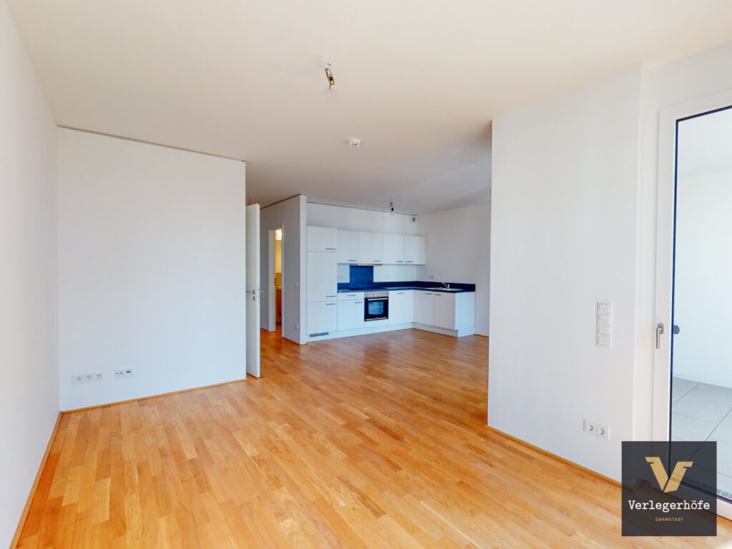Mitten im Verlegerviertel. Helle 3-Zimmer-Wohnung mit gemütlicher Loggia! - Photo 2