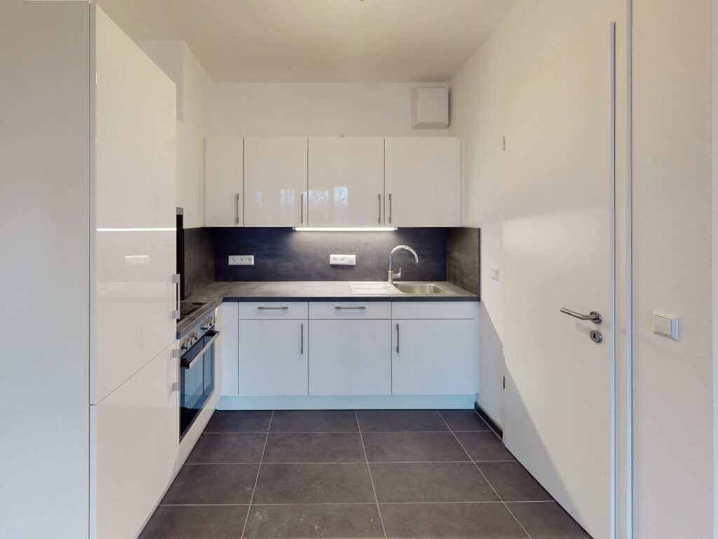 Helle 2-Zimmer Wohnung mit Terrasse und EBK - Photo 2