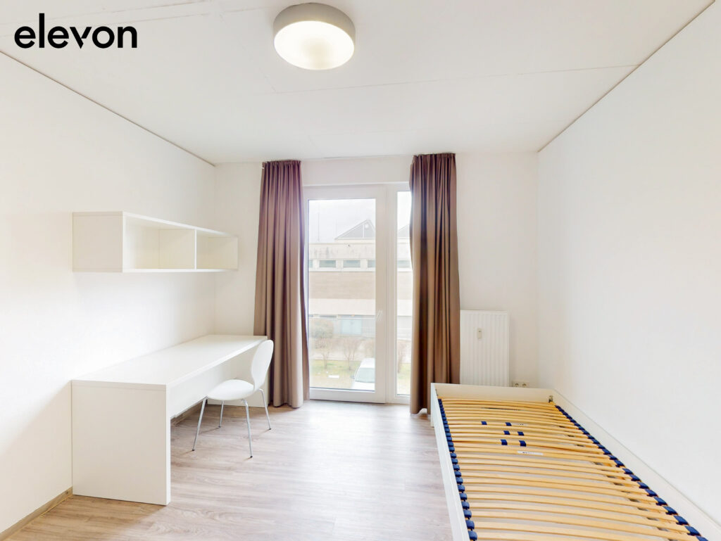 Walk to class, come home to comfort—studio living for students and apprentices. - Photo 1