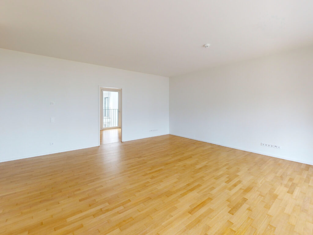 Leben am Wasser: Exklusive 3-Zimmer-Wohnung mit Spreeblick in Berlin-Mitte - Photo 2