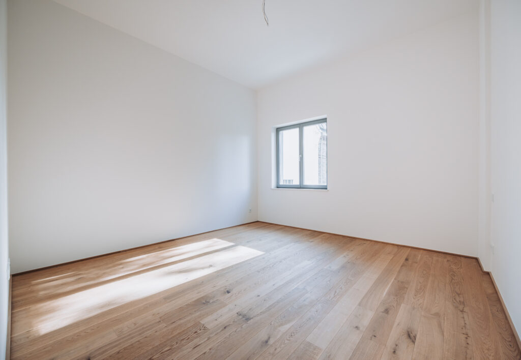 Exklusive 4-Zimmer-Wohnung: Erstbezug mit hochwertiger Einbauküche - Photo 2