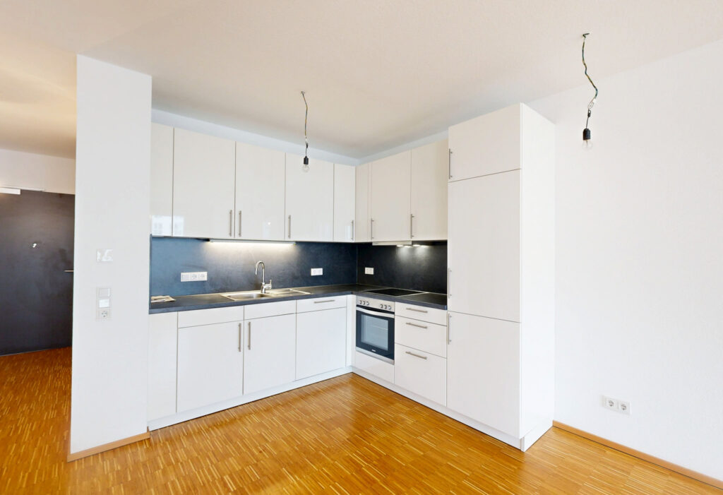Ihr neues Zuhause: 2-Zimmer-Wohnung mit offener Wohnküche und Balkon - Photo 4
