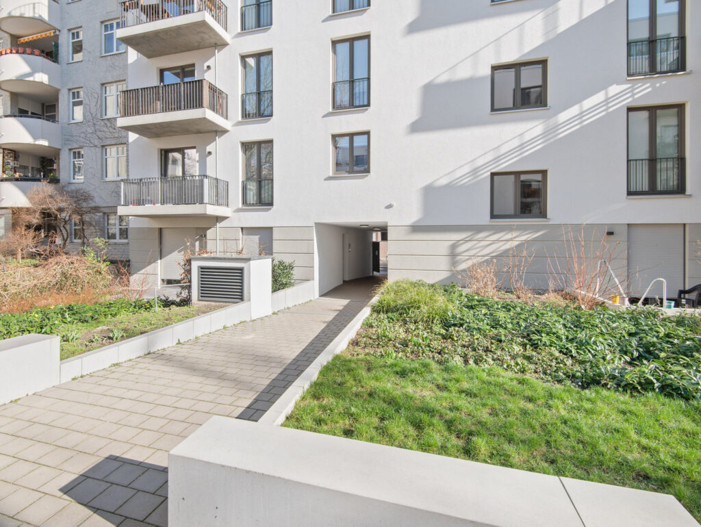 Moderne 2 Zimmer Wohnung mit Balkon in Charlottenburg - Foto 4