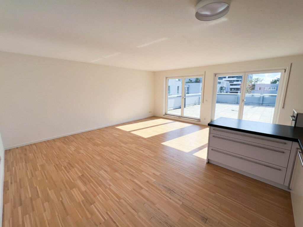 4 Zimmer in oberster Etage und mit großzügiger Terrasse - Photo 2