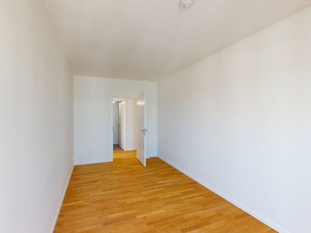 Luxuriöses Penthouse: Exklusive 4-Zimmer-Wohnung mit Dachterasse und Einbauküche - Photo 5