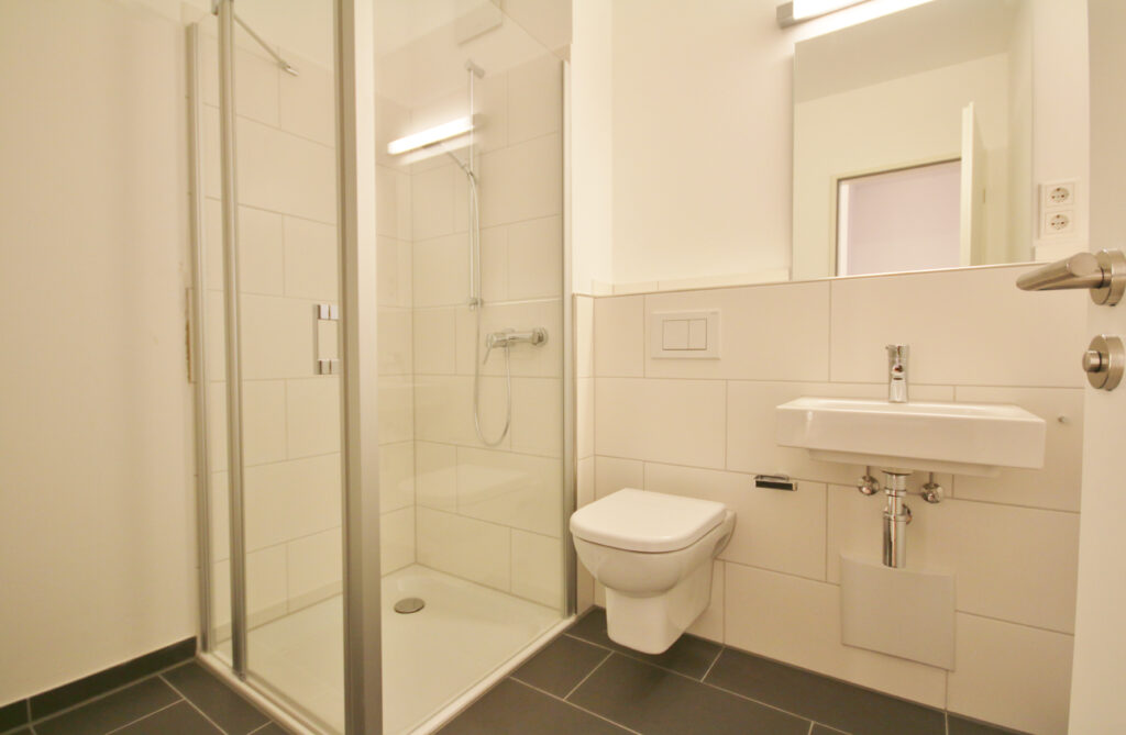 Moderne 3-Zimmer-Wohnung mit Dachterrasse - Foto 5