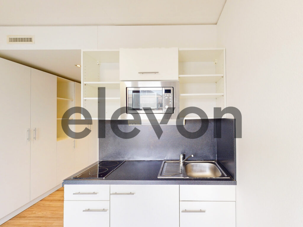 Student & Apprentice Studio Apartment Near Campus – Prime Location - Photo 3