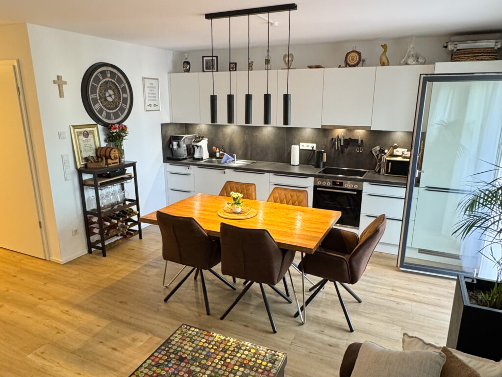Familienfreundliche 3-Zimmer-Wohnung mit Balkon - Photo 4