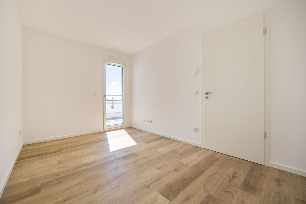Helle 2 Zimmerwohnung mit Einbauküche - Foto 3