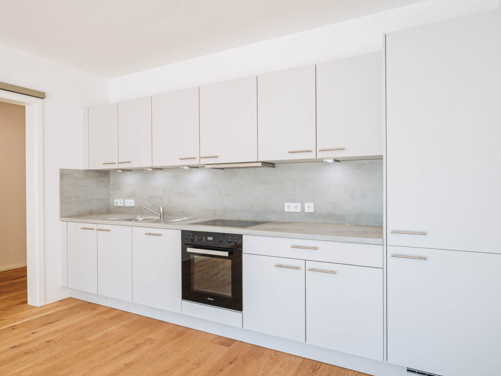 Elegante Neubau-Wohnung: 4-Zimmer mit zwei Balkonen und stilvoller Einbauküche - Photo 5