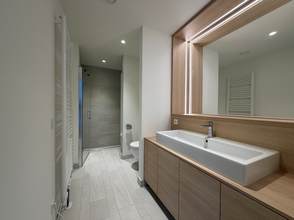 Einzigartige 4-Zimmer-Penthousewohnung an der Elbspitze - Photo 5