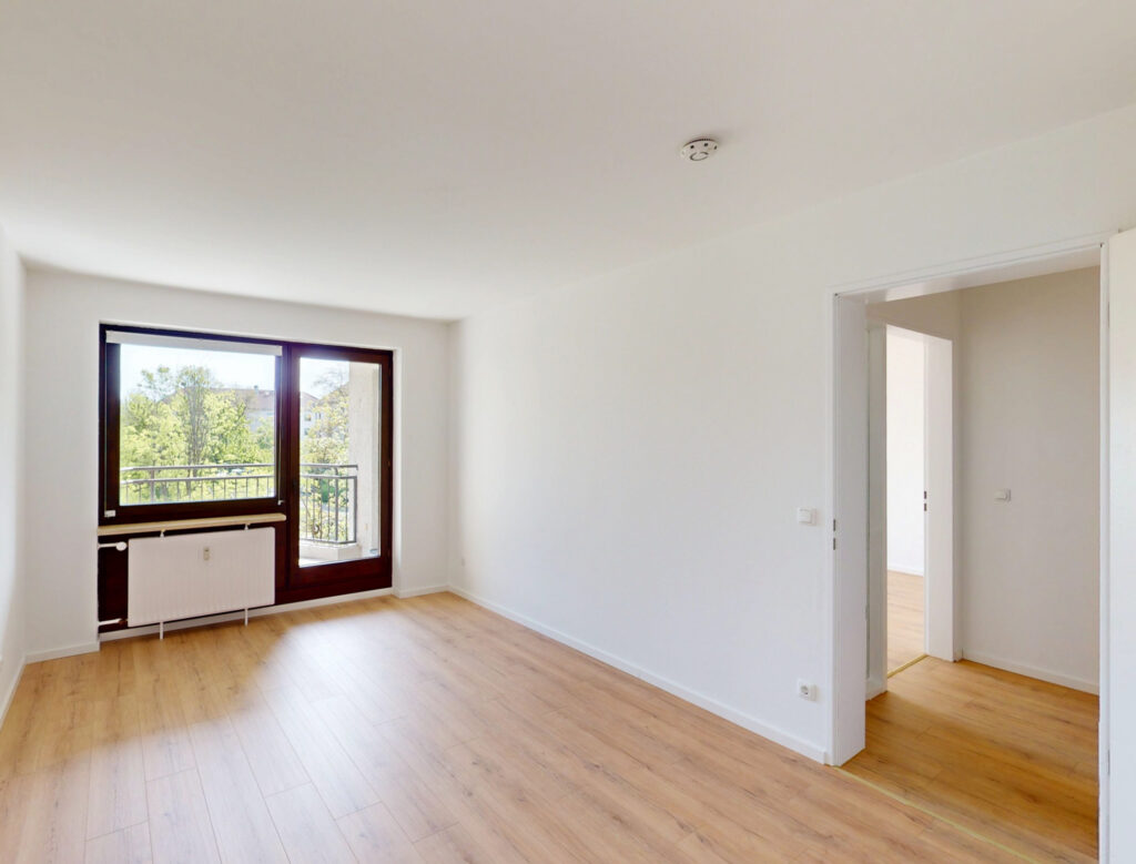 Helle 2-Zimmer-Altbauwohnung in Unterschleißheim - Photo 1