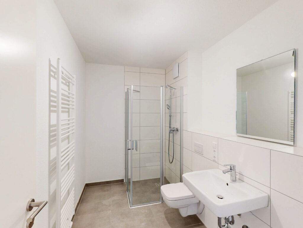 Nur mit WBS anmietbar! Komfortable 2-Zimmer-Wohnung mit EBK und Terrasse - Photo 4