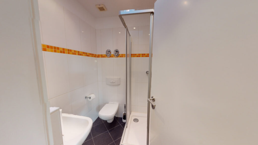 Charmantes 1-Zimmer-Apartment mit Einbauküche - Foto 3
