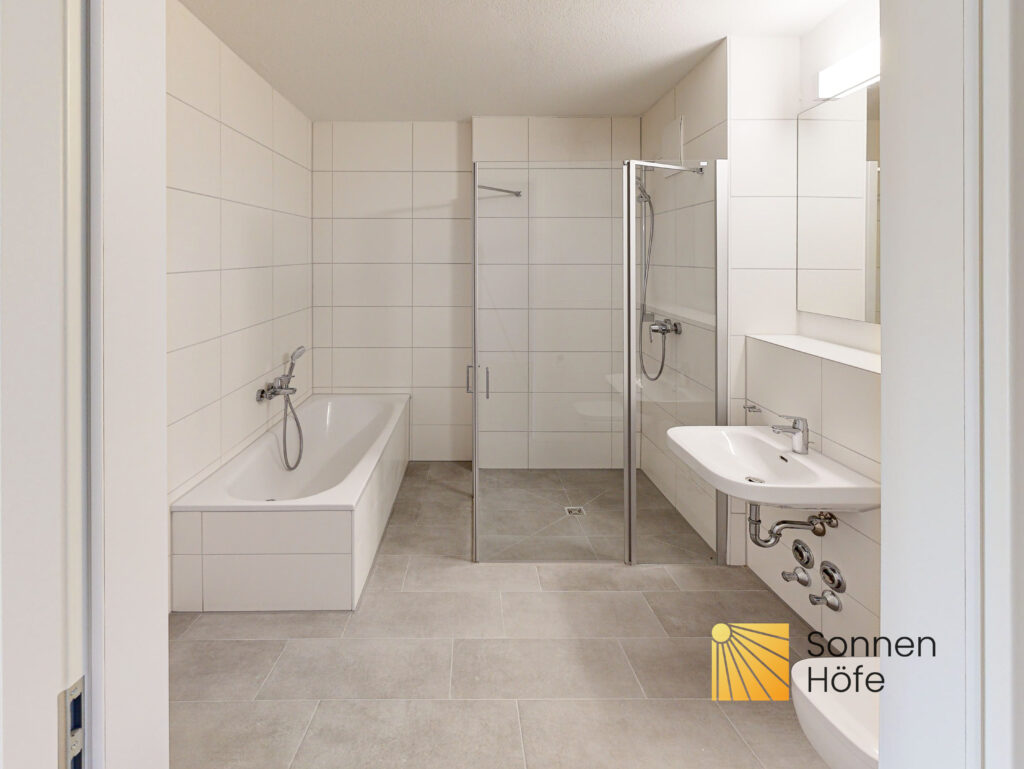 Schöne 3-Zimmer-Erdgeschosswohnung mit moderner Einbauküche und Terrasse - Foto 3