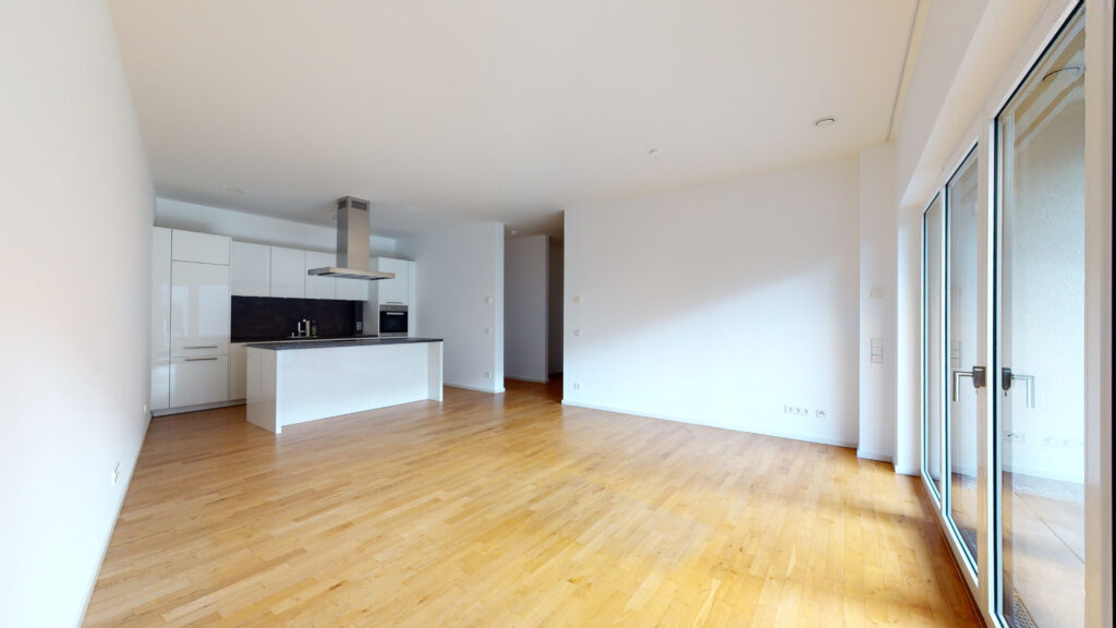 Wohnung mit eigenem Garten und EBK - Foto 5