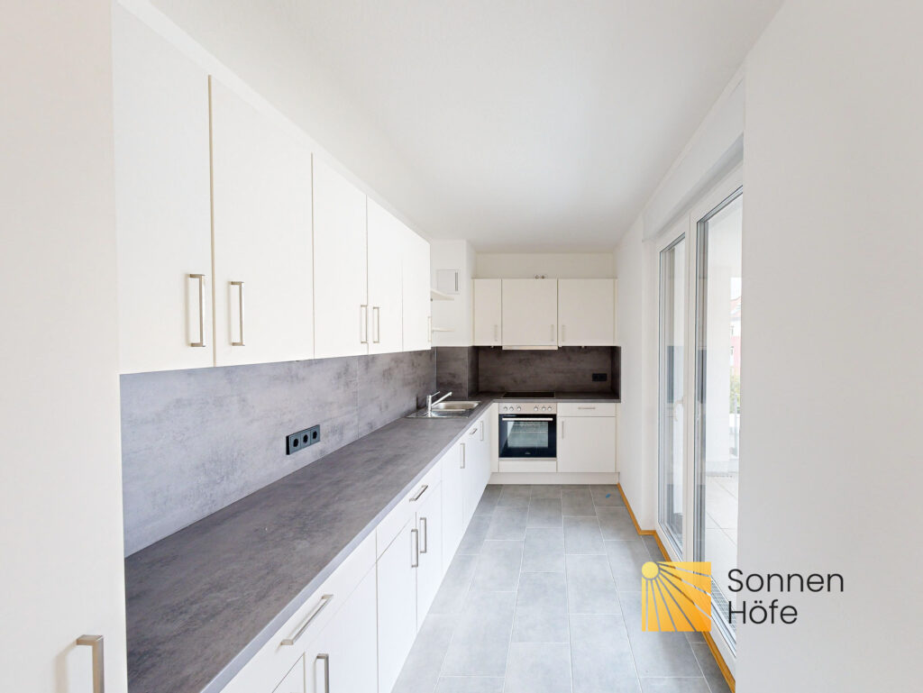 Gemütliche 3-Zimmer-Wohnung mit moderner Einbauküche und Loggia - Photo 4