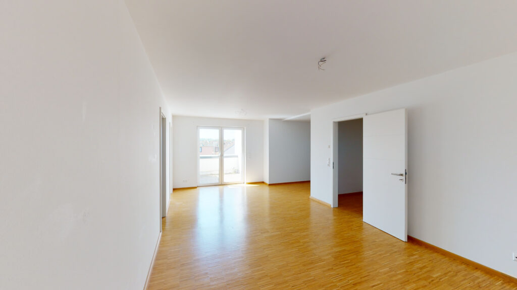 Exklusive 2-Zimmer-Wohnung mit Einbauküche und Balkon in Bahnhofsnähe - Photo 2