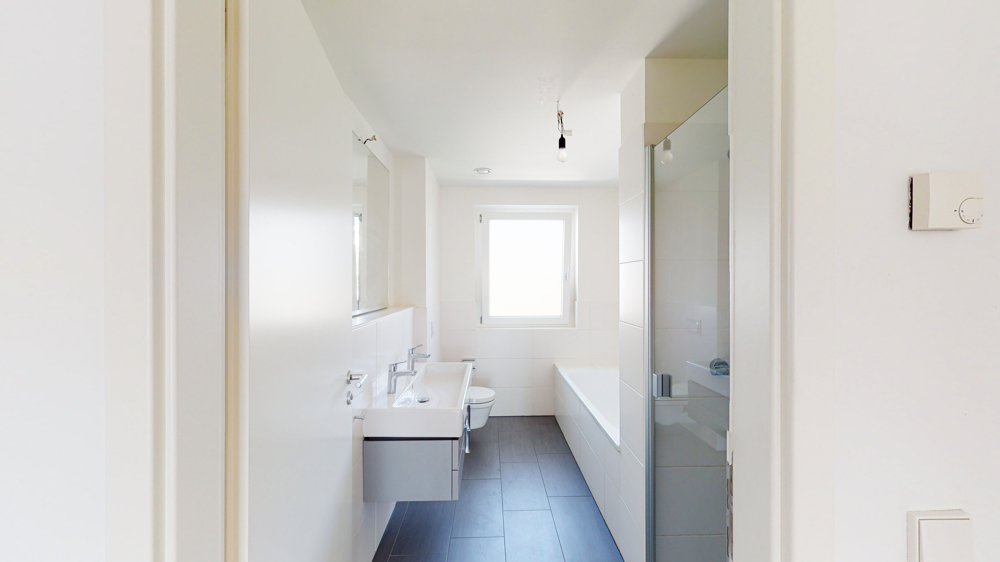Moderne 3-Zimmer-Wohnung mit EBK - Foto 4