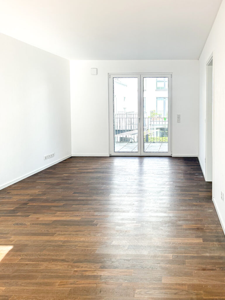 Willkommen in Düsseldorf! Schöne 3-Zimmer-Wohnung mit 2 Balkonen und separatem Abstellraum - Photo 1