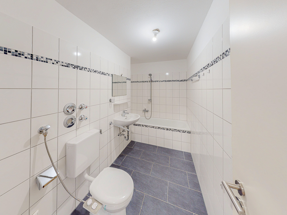 Charmante 2-Zimmer-Wohnung mit großem Balkon und lichtdurchfluteten Wohnräumen - Photo 4