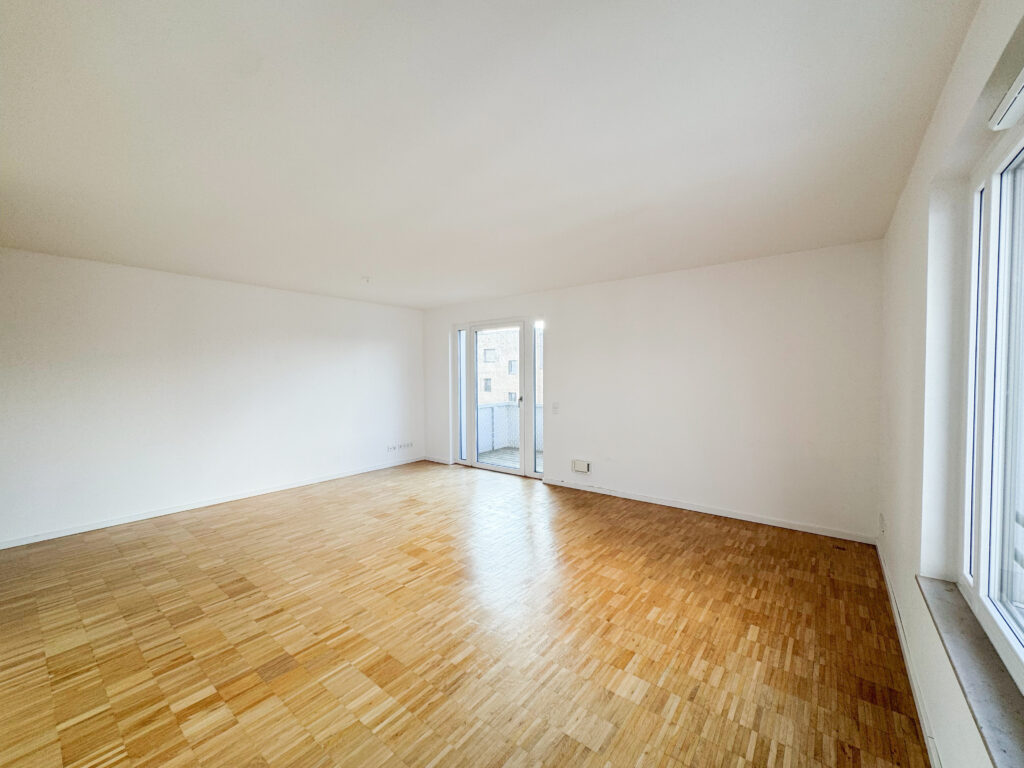 Moderne 3-Zimmer-Wohnung mit EBK - Foto 1