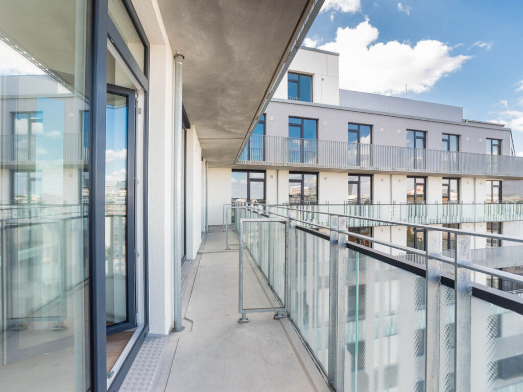 Stylische 2-Zimmer-Wohnung mit moderner EBK im elevon Hamburg City! - Photo 4