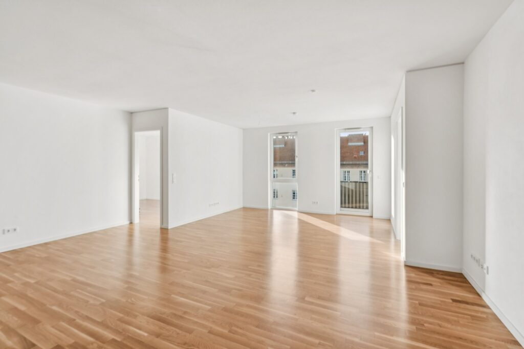 Schöne 4-Zimmer-Wohnung mit Einbauküche - Foto 1
