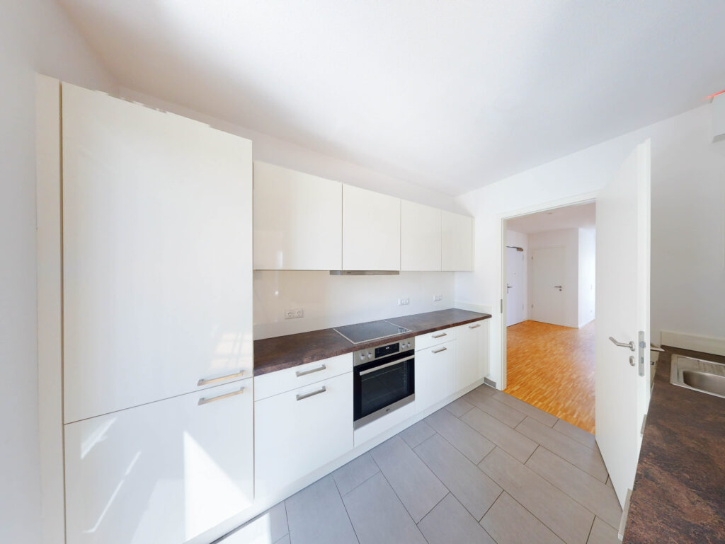 Schöne 3-Zimmer Wohnung mit Dachterrasse unweit vom Schloss Charlottenburg! - Foto 2