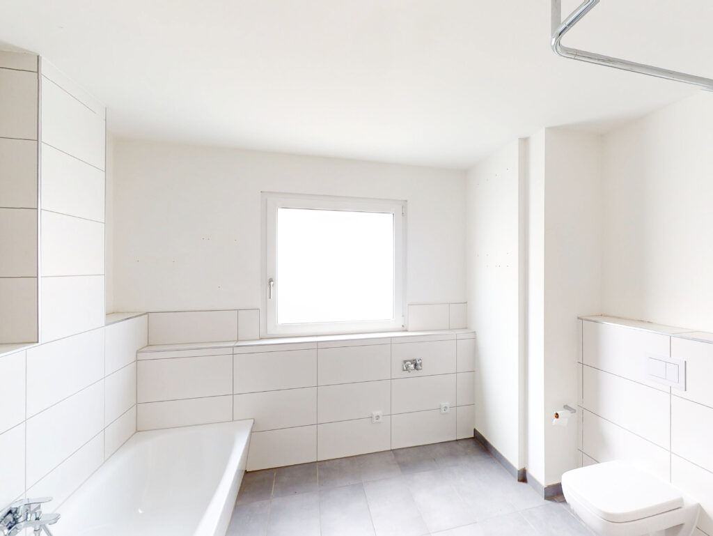 Großzügige 2-Zimmer-Wohnung mit Terrasse - Foto 4