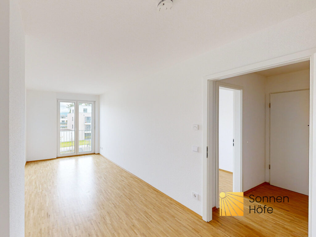 Gemütliche 3-Zimmer-Wohnung mit moderner Einbauküche und Loggia - Photo 2