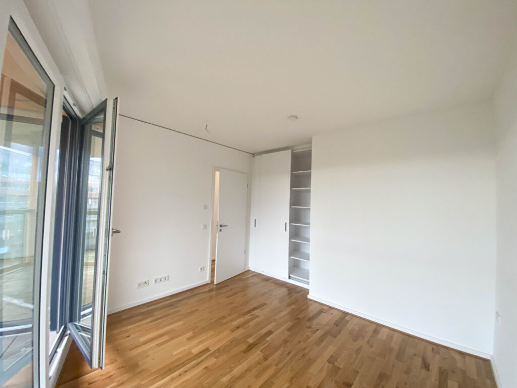 Zentrumsnahe 2-Zimmer-Wohnung mit Loggia! - Photo 2