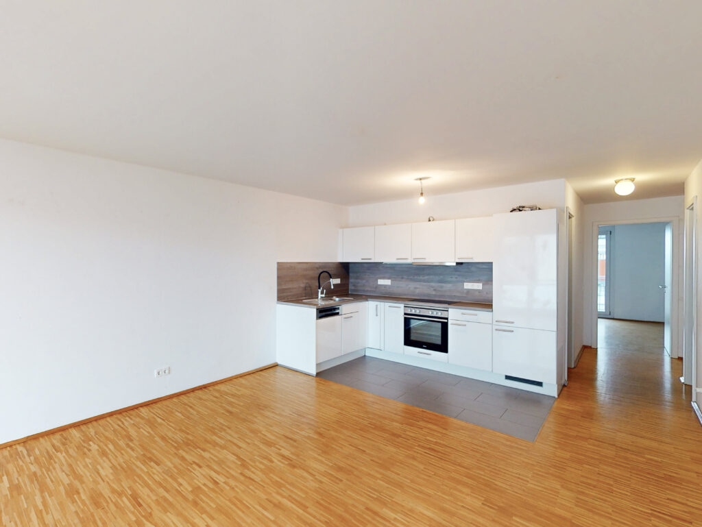 Geräumige 4-Zimmer-Wohnung mit Bad en suite und zwei Balkonen - Foto 4