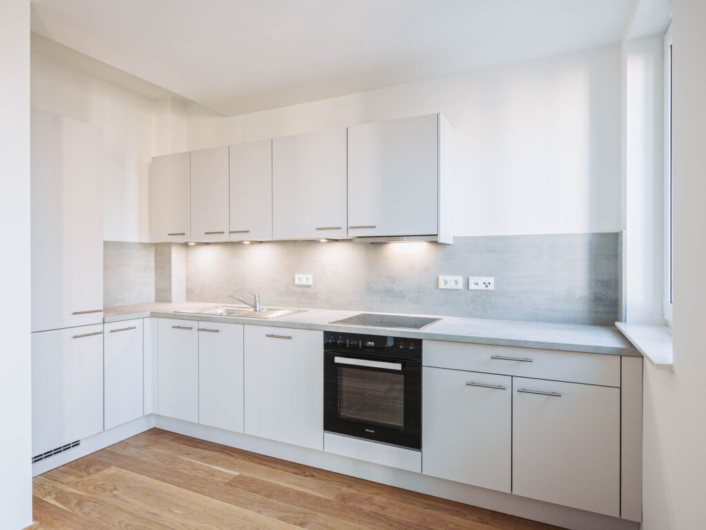 Moderner Komfort: Stilvolle 2-Zimmer-Wohnung mit Einbauküche im Neubau - Foto 3