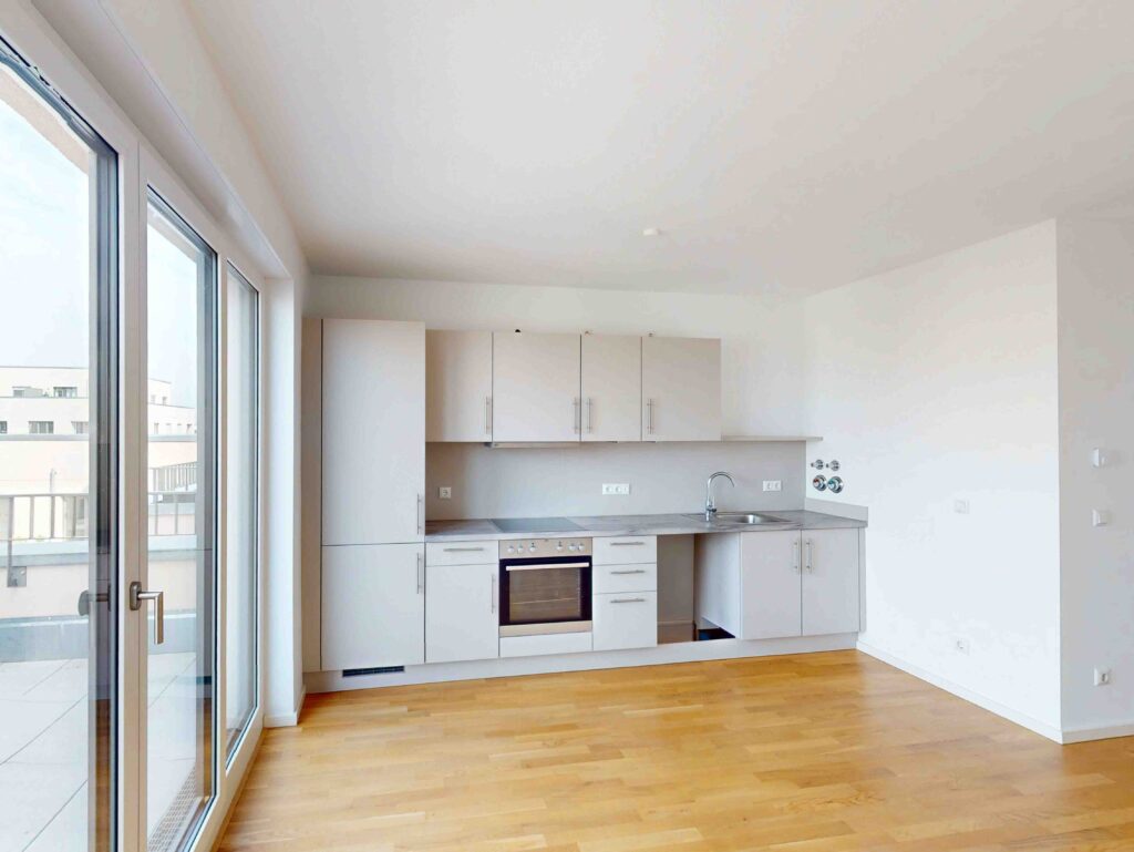 Attraktive 3 Zimmer Wohnung mit Balkon und Einbauküche für Paare - Photo 2