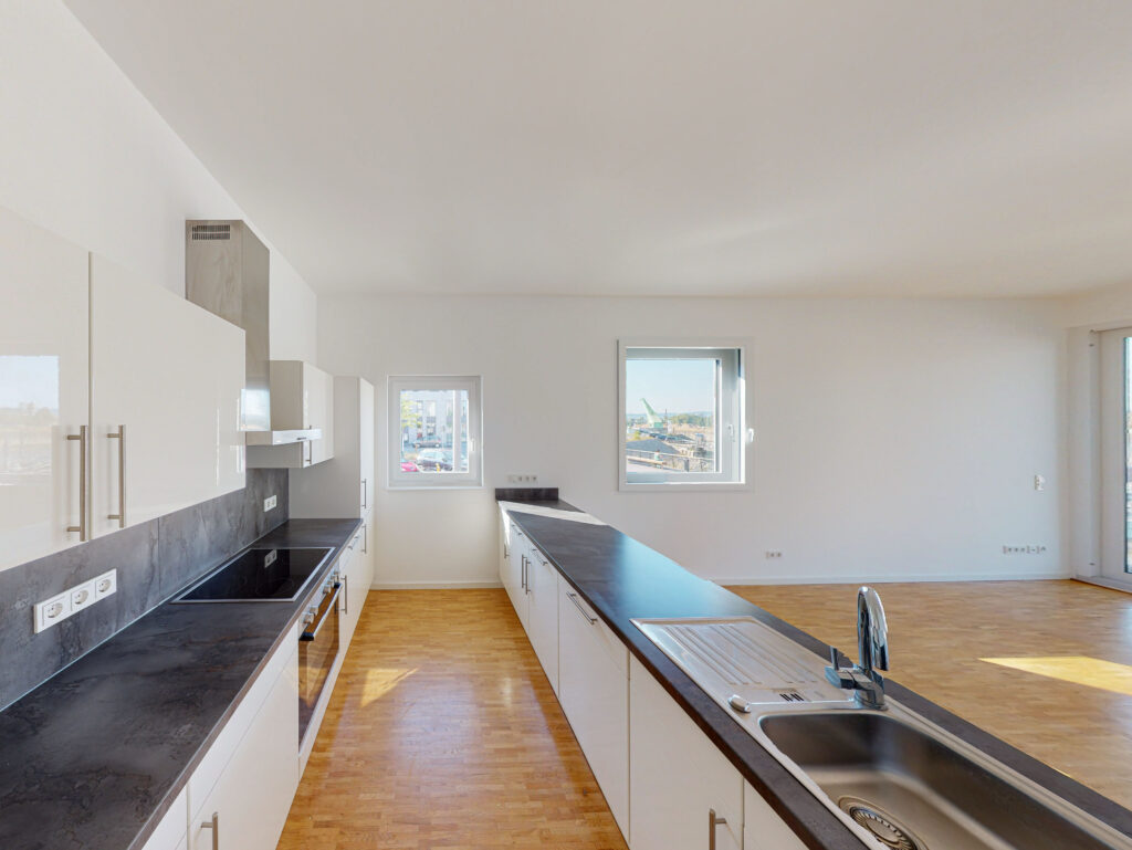 Moderne 2-Zimmer-Wohnung mit EBK - Photo 2