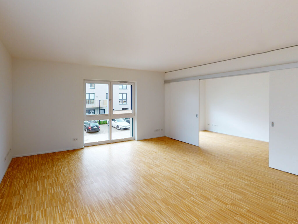Familien aufgepasst: moderne 5 Zimmer Wohnung mit Terrasse zu vermieten! - Photo 2