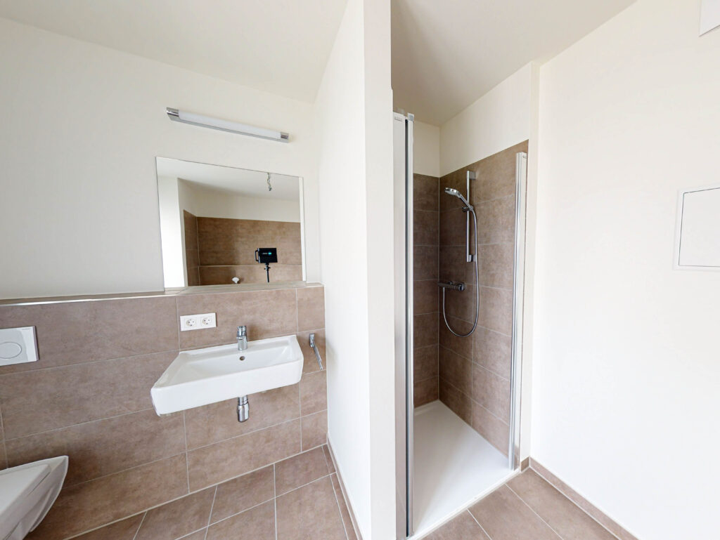 Exklusive Penthousewohnung: 4 Zimmer mit 2 Bädern und Dachterrasse - Foto 3
