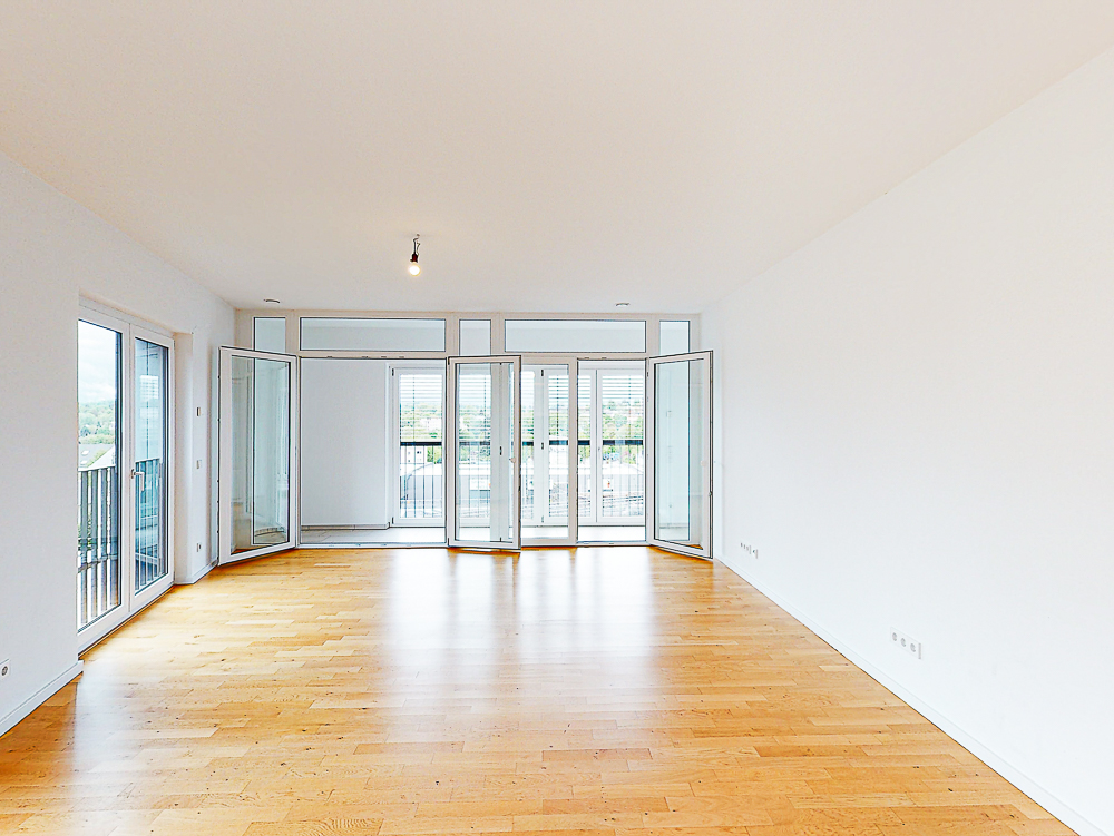 Palais an den Höfen: Moderne 4-Zimmer-Wohnung mit Wintergarten - Photo 3