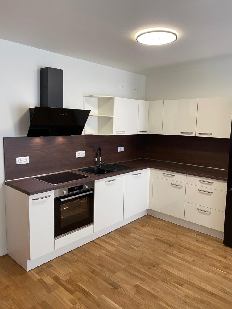 Ideal für junge Familien und Paare: 3 Zimmer mit 2 Balkonen - Photo 2