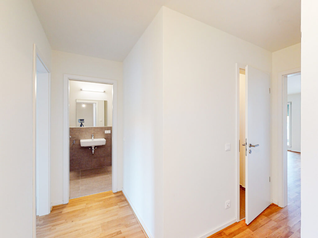 Ideal für junge Familien und Paare: 3 Zimmer mit 2 Balkonen - Foto 5