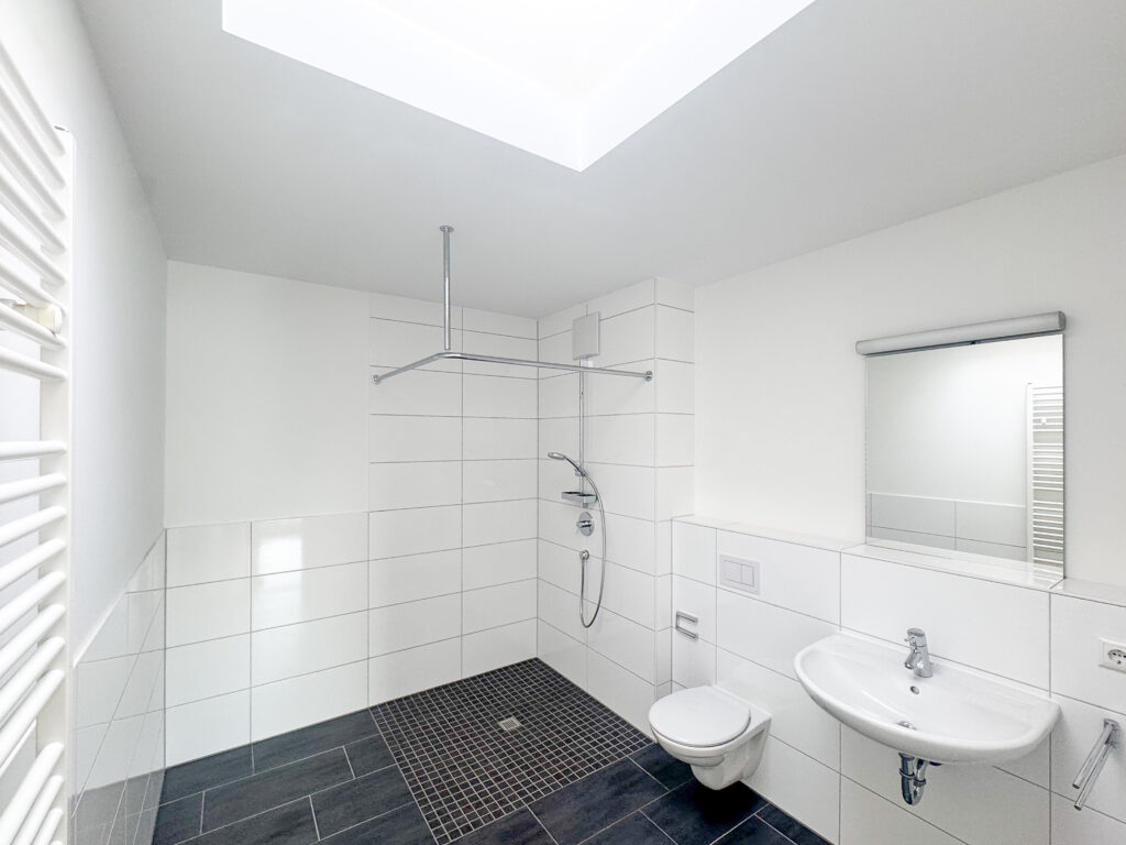 Exklusive 3-Zimmer Wohnung mit zwei Dachterrassen - Photo 4
