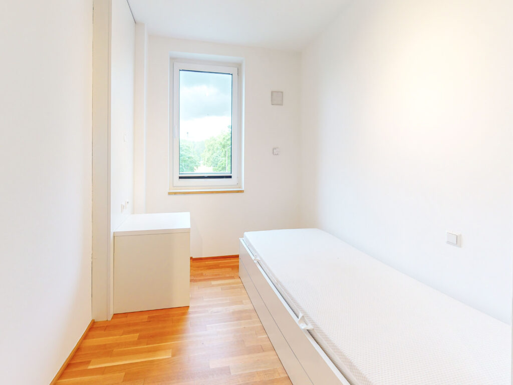 Kompakt. Möbliert. Zentral.: 1-Zimmer-Apartment im Neubau zu vermieten! - Photo 1