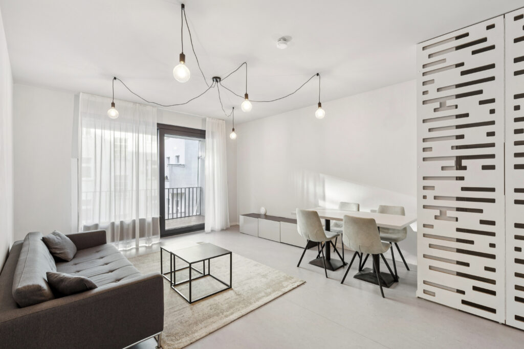 Zentral & voll möbliert – Attraktive 2-Zimmer-Wohnung - Photo 2