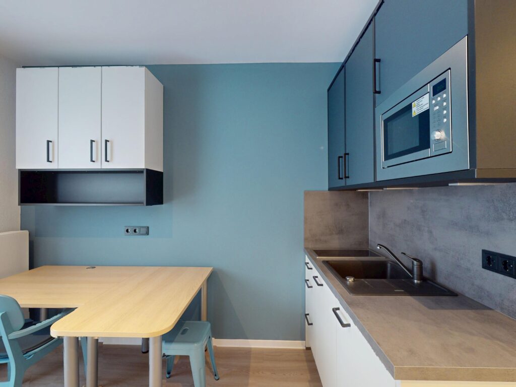 1 Monat mietfrei! Modern Living im Quartillion Wiesbaden – möbliertes Studentenapartment - Foto 2